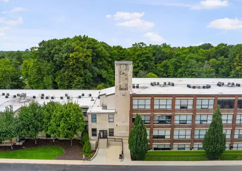 533 Columbia Ave #315, Holland, MI 49423