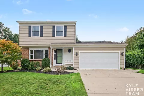 1865 Ridgemoor Dr SE, Grand Rapids, MI 49506
