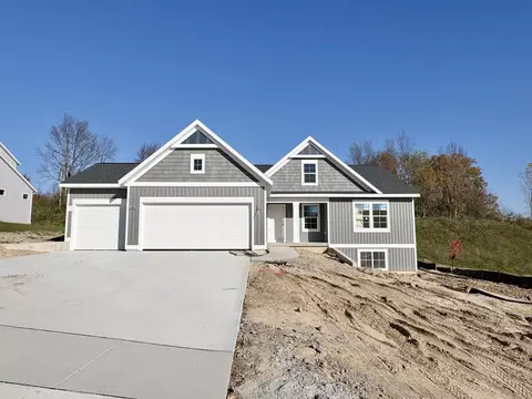 5925 Valley Point Dr SE, Caledonia, MI 49316