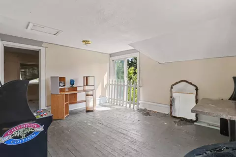 Bedroom - 340 E Main St, Hudson, MI 49247 photo 7 of 7
