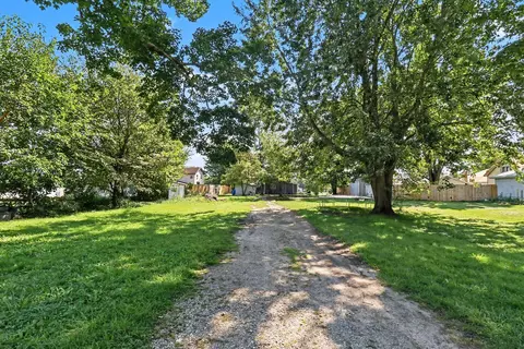 Exterior - 340 E Main St, Hudson, MI 49247 photo 5 of 8