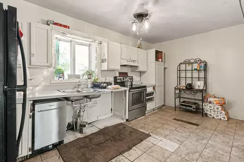 Kitchen - 340 E Main St, Hudson, MI 49247 photo 1 of 2