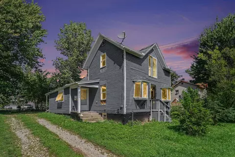 Exterior - 340 E Main St, Hudson, MI 49247 photo 3 of 8