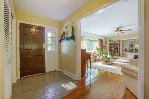 Entry Way - 906 Walnut St, Three Rivers, MI 49093 photo 1 of 2