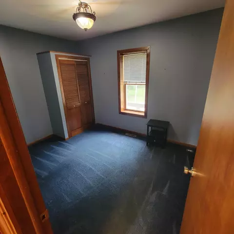 Bedroom - 8 E Barton St, Newaygo, MI 49337 photo 2 of 3