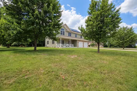 Exterior - 56056 Truman Dr, Three Rivers, MI 49093 photo 4 of 15