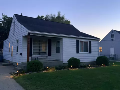 944 Kentfield St SW, Wyoming, MI 49509