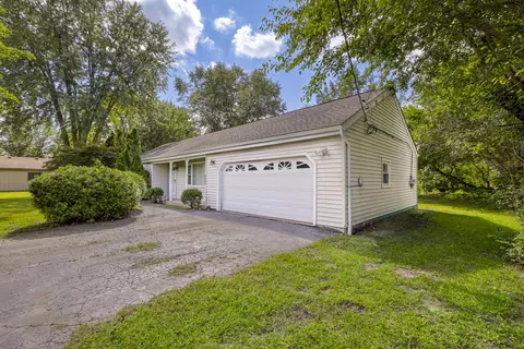 Exterior - 20300 Inkster Rd, Romulus, MI 48174 photo 2 of 5