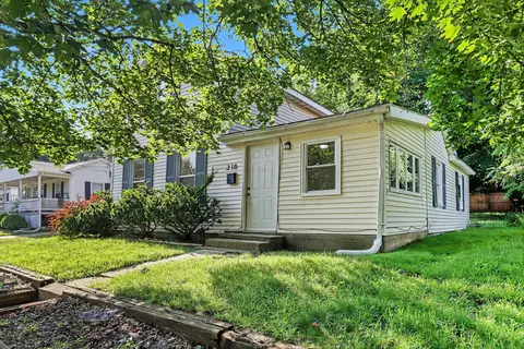 Exterior - 310 Locust St, Marshall, MI 49068 photo 2 of 7