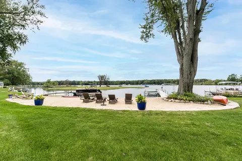 Exterior - 10226 Tomkinson Dr, Scotts, MI 49088 photo 9 of 13