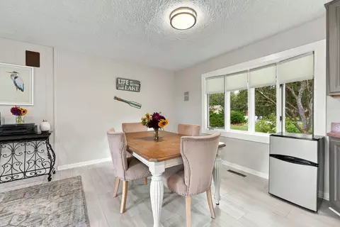 Dining - 10226 Tomkinson Dr, Scotts, MI 49088 photo 1 of 2