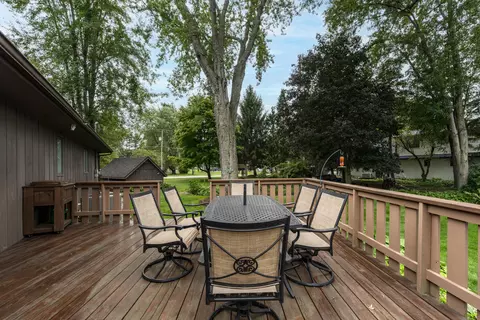Exterior - 10226 Tomkinson Dr, Scotts, MI 49088 photo 3 of 13