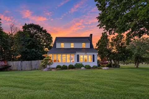 Exterior - 442 Riverview Dr, Plainwell, MI 49080 photo 5 of 10