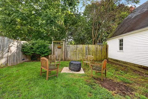 Exterior - 442 Riverview Dr, Plainwell, MI 49080 photo 7 of 10