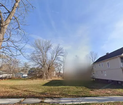 4516 Sheridan St, Detroit, MI 48214