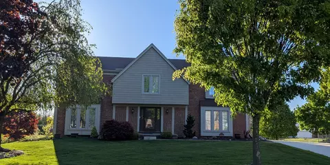 22248 N Innsbrook Dr, Northville, MI 48167