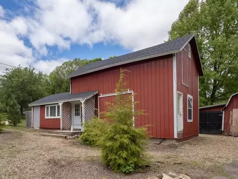 Exterior - 202 2nd Ave, Plainwell, MI 49080 photo 1 of 8