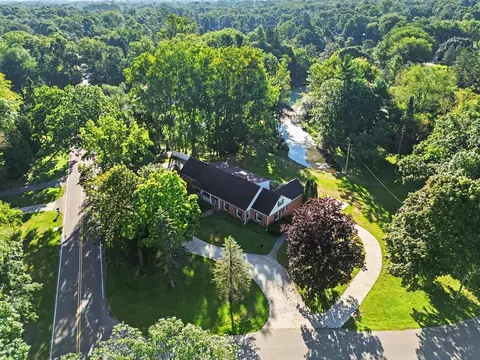 View/Area - 1337 Badgley Rd, Jackson, MI 49203 photo 1 of 3