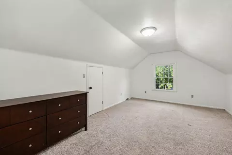 Bedroom - 1337 Badgley Rd, Jackson, MI 49203 photo 5 of 5