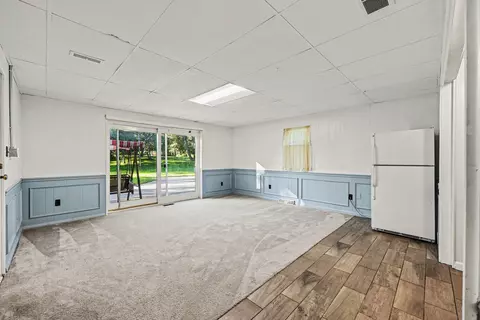 Living - 1337 Badgley Rd, Jackson, MI 49203 photo 7 of 7