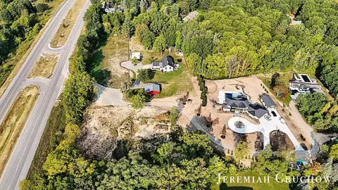 60 Ada Hills Drive, Ada, MI 49301 photo 6