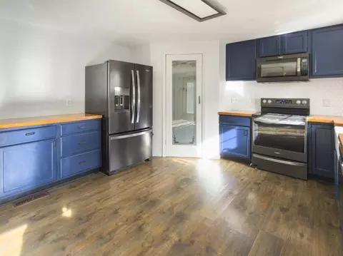 Kitchen - 1117 9th St, Plainwell, MI 49080 photo 3 of 3