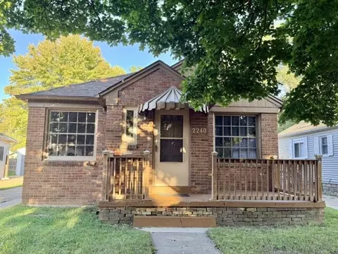 2240 Avon St, Saginaw, MI 48602