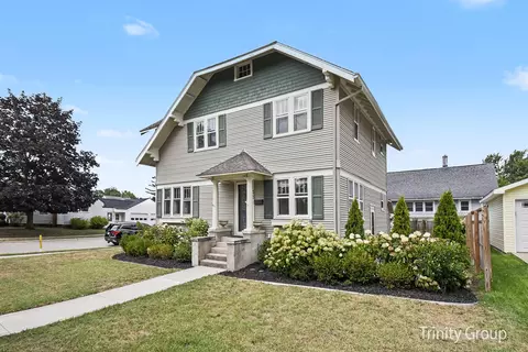 533 E Central Ave, Zeeland, MI 49464