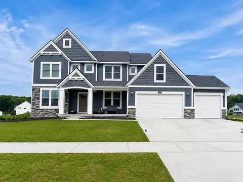 12103 Harvest Home Dr, Lowell, MI 49331