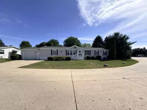 1990 Ironwood West Ct, Muskegon, MI 49442