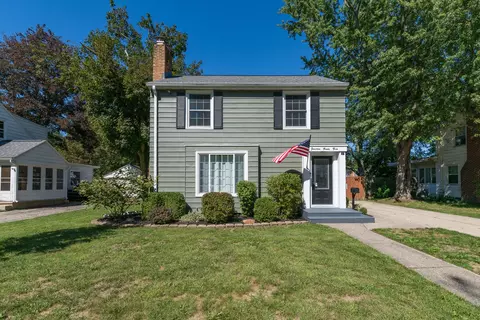 1423 Sheridan Dr, Kalamazoo, MI 49001