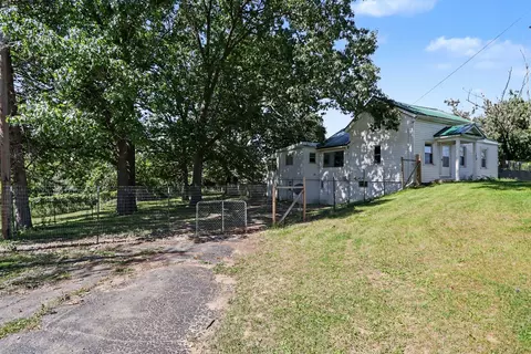 306 Griswold St, Hillsdale, MI 49242