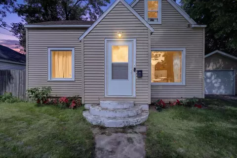 1111 Orville St SE, Grand Rapids, MI 49507