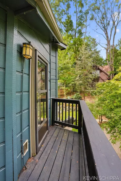 Exterior - 36 Union St, Douglas, MI 49406 photo 15 of 22