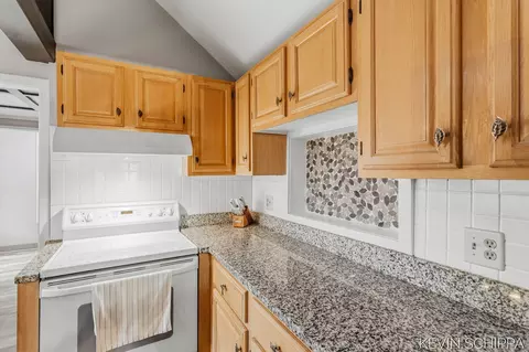 Kitchen - 36 Union St, Douglas, MI 49406 photo 3 of 6