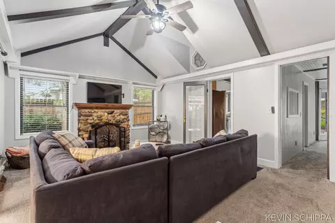 Living - 36 Union St, Douglas, MI 49406 photo 1 of 5