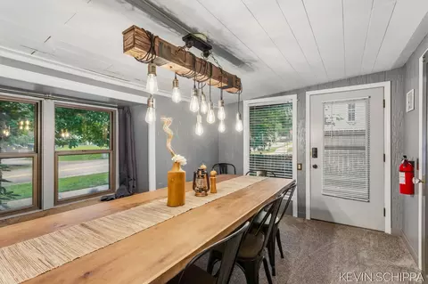 Dining - 36 Union St, Douglas, MI 49406 photo 1 of 8