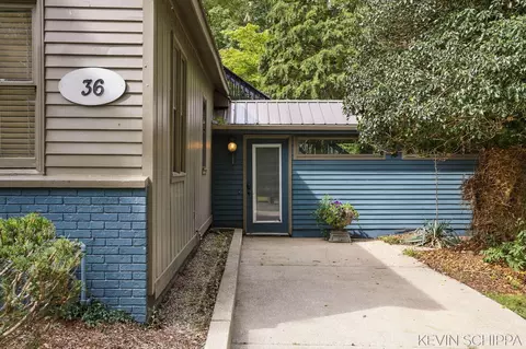Exterior - 36 Union St, Douglas, MI 49406 photo 12 of 22