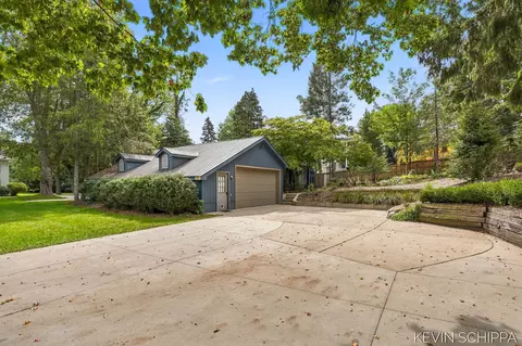 Exterior - 36 Union St, Douglas, MI 49406 photo 6 of 22