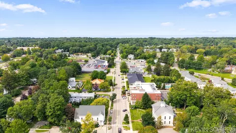 View/Area - 36 Union St, Douglas, MI 49406 photo 3 of 8