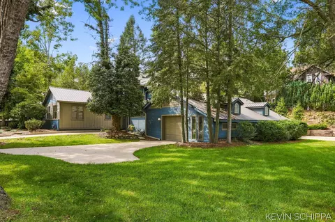Exterior - 36 Union St, Douglas, MI 49406 photo 5 of 22