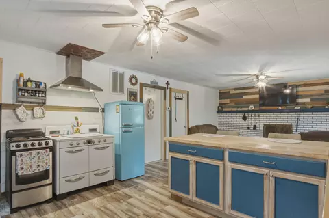 Kitchen - 6504 E 12th St, White Cloud, MI 49349 photo 2 of 5