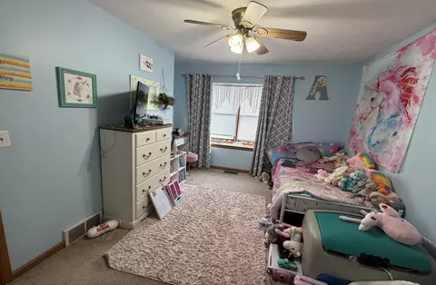 Bedroom - 1055 Miller, Plainwell, MI 49080 photo 4 of 5