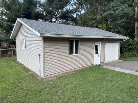 Exterior - 1055 Miller, Plainwell, MI 49080 photo 4 of 7