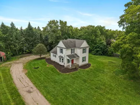 2836 Knapp St NE, Grand Rapids, MI 49525