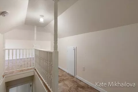 Entry Way - 850 Upton Ave, Springfield, MI 49037 photo 1 of 1