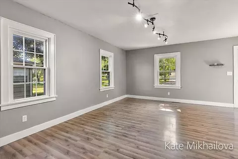 Living - 850 Upton Ave, Springfield, MI 49037 photo 2 of 4