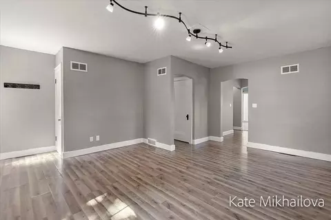 Living - 850 Upton Ave, Springfield, MI 49037 photo 4 of 4