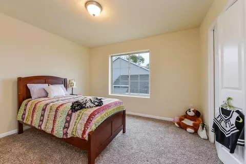Bedroom - 816 Crooks St, Belding, MI 48809 photo 1 of 3
