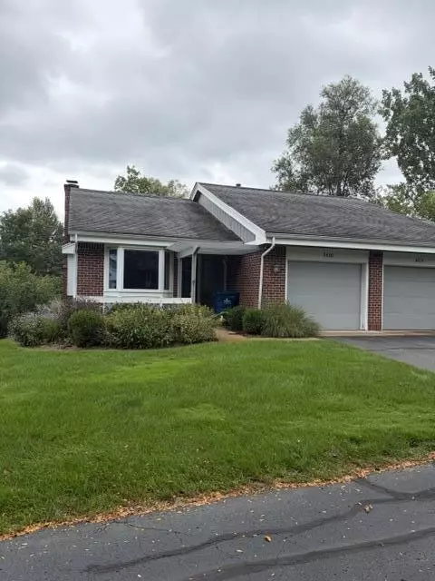3430 Eagle Creek Ct NE, Grand Rapids, MI 49525